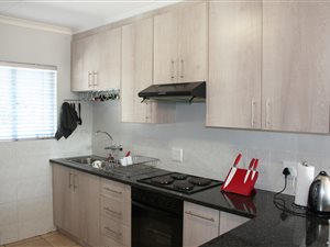 3 Bed Townhouse in Edenglen