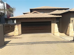 5 Bed House in Kyalami Glen Estate