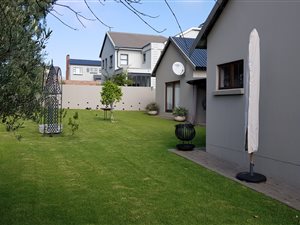 2 Bed House in Candlewoods Estate