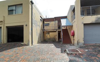 2 Bedroom Townhouse in Vorna Valley