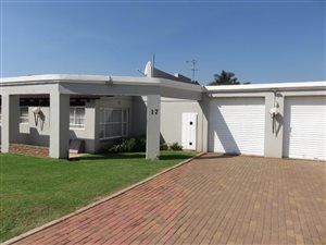 3 Bed House in Lilianton