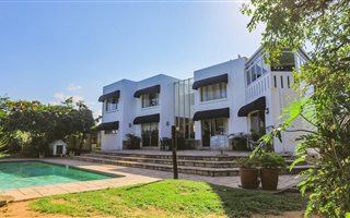 4 Bedroom House in Illovo Glen