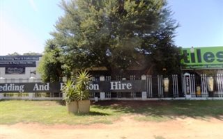 861 m² Land available in Lyttelton Manor