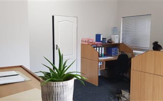 36 m² Commercial space in Vincent