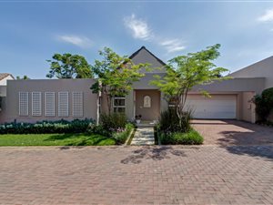3 Bed House in Cedar Lakes