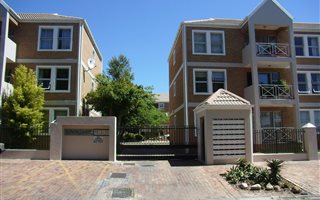 1 Bedroom Apartment in Durbanville Central