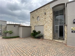 4 Bed Cluster in Morningside