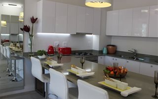 3 Bedroom Apartment in Paardevlei
