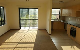2 Bedroom Apartment in Jackal Creek Golf Estate