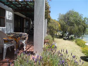4 Bedroom House in Marina Da Gama