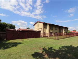 1 Bed Apartment in East Geduld