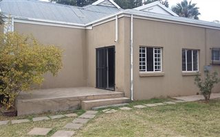 4 Bedroom Duet in Gezina