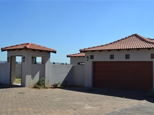 3 Bedroom House in Savannah Country Estate