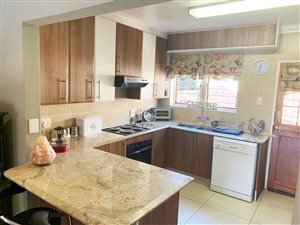 3 Bed Simplex in Ruimsig