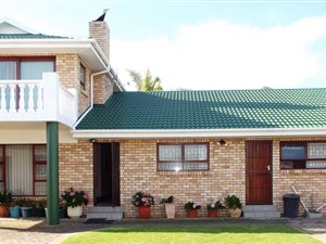 5 Bed House in Bay View