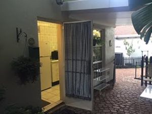 1 Bed Garden Cottage in Robin Hills