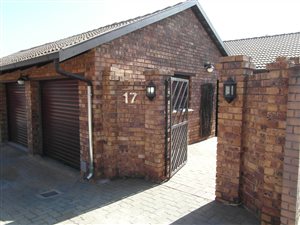 3 Bed Townhouse in Allen Grove