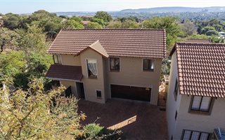 3 Bedroom House in La Montagne