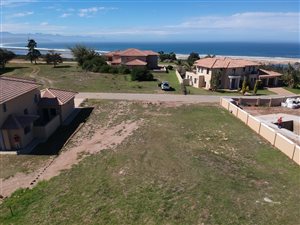 788 m² Land available in The Hill Estate