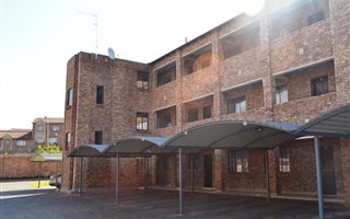2 Bedroom Apartment in Halfway Gardens