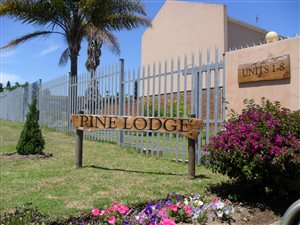 3 Bedroom House in King Williams Town