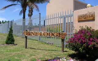 3 Bedroom House in King Williams Town