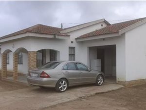 3 Bed House in Adams Mission