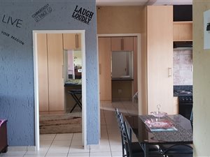 2 Bedroom Flat in Three Rivers