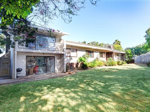 4 Bed House in Stellenberg