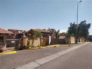 2 Bed Apartment in Centurion CBD
