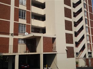 2 Bed Apartment in Carrington Heights