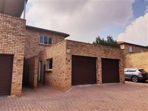 2 Bed Townhouse in Fairland