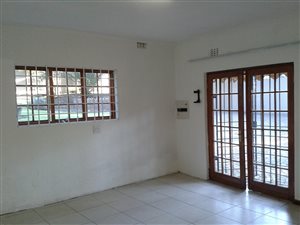 1 Bed Garden Cottage in Johannesburg North