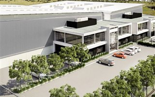 5229 m² Industrial space in Waterfall Estate