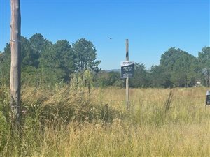 2.1 ha Land available in Monavoni