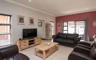 3 Bedroom House in Midstream Hill