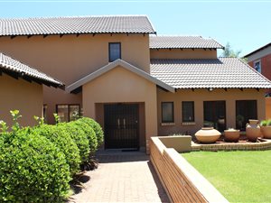 3 Bed House in Eldo Meadows