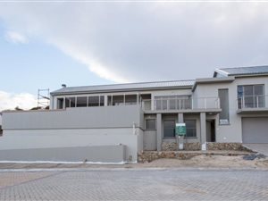 4 Bed House in Fairhaven Country Estate