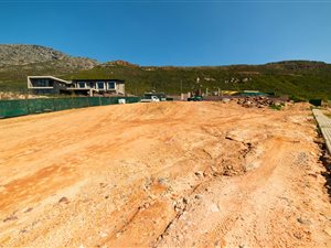 1352 m² Land available in Stonehurst Mountain Estate