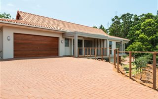 4 Bedroom House in Port Zimbali