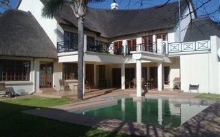 5 Bedroom Cluster in Kyalami