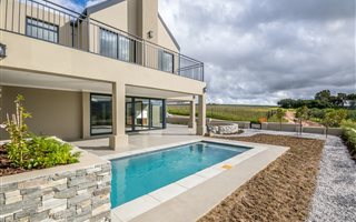 5 Bedroom House in Longlands Country Estate