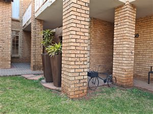 2 Bed Apartment in Boardwalk Villas