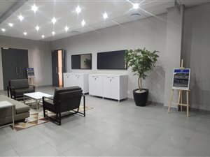 350 m² Commercial space in Doringkloof
