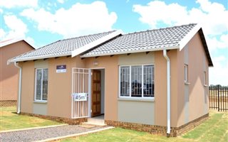 2 Bedroom House in Alberton