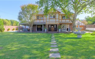 4 Bedroom House in Rondebosch