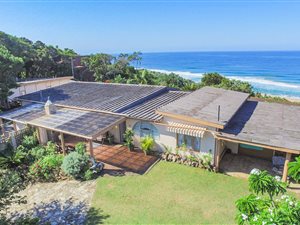 4 Bedroom House in Bazley Beach
