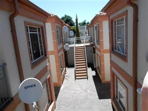 2 Bed Simplex in Potchefstroom Central
