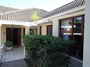 4 Bed House in Beacon Bay