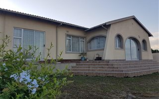 3 Bedroom House in Parlock